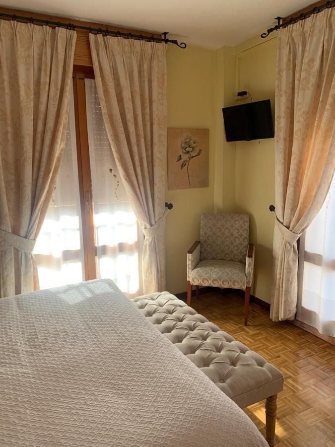 Hostal Docar Lerma Εξωτερικό φωτογραφία