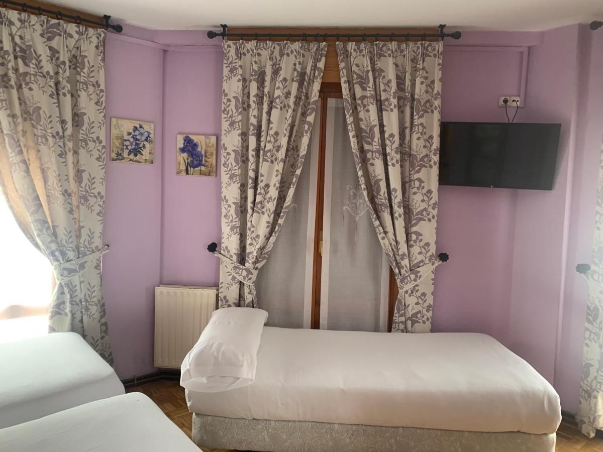 Hostal Docar Lerma Εξωτερικό φωτογραφία