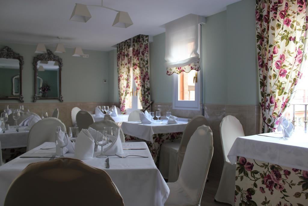 Hostal Docar Lerma Εξωτερικό φωτογραφία